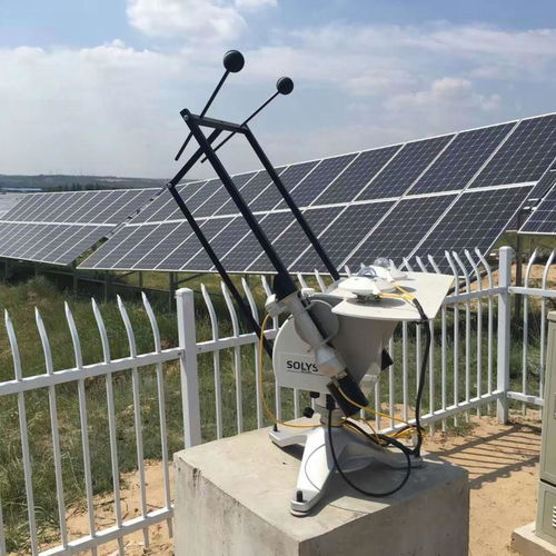 发改委 中国电力科学研究院 水电水力规划设计总院的领导们顶着烈日来到我们的测光站现场检查指导工作