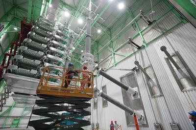 上海±500千伏南桥换流站“中国心”完成首次“全面体检”