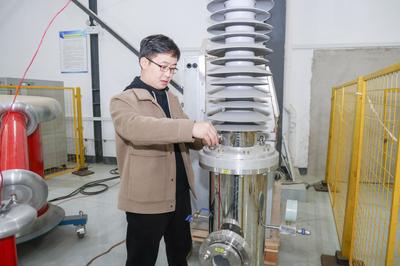 在科研一线挑大梁，武汉这些“90后”电力科研人员正当时